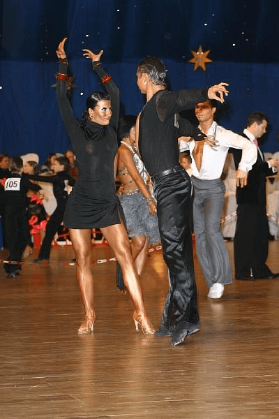 2_5449890448640338825